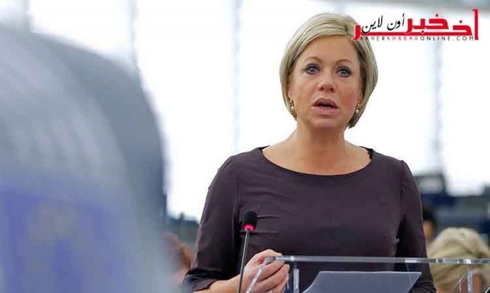 البكتيريا آكلة اللّحم تصيب وزيرة الدّفاع الهولنديّة