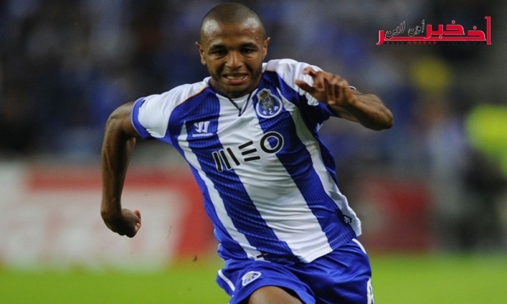 لاعب المنتخب الجزائري ياسين براهيمي متهم بالتهرب الضريبي