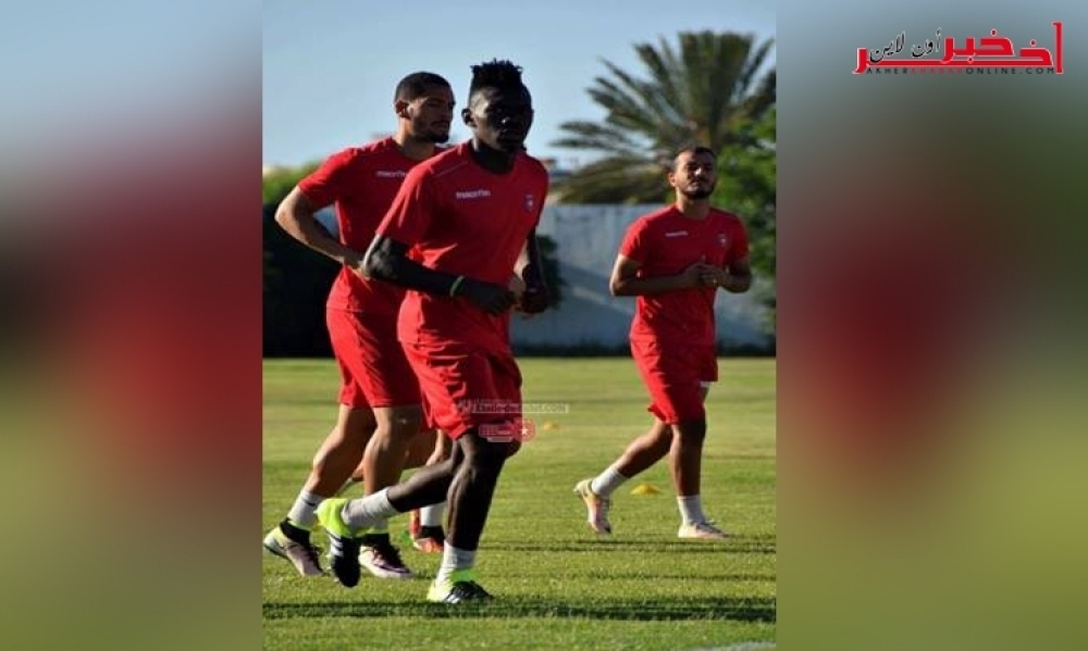 بالصور/ من هو اللاعب الكاميروني الجديد الذي شارك اليوم في تمارين النجم الساحلي ؟