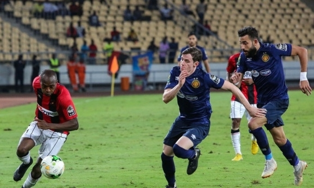 الأهلي المصري يتعاقد مع "جيرالدو" مهاجم بريميرو دي أغوستو الأنغولي (صورة)