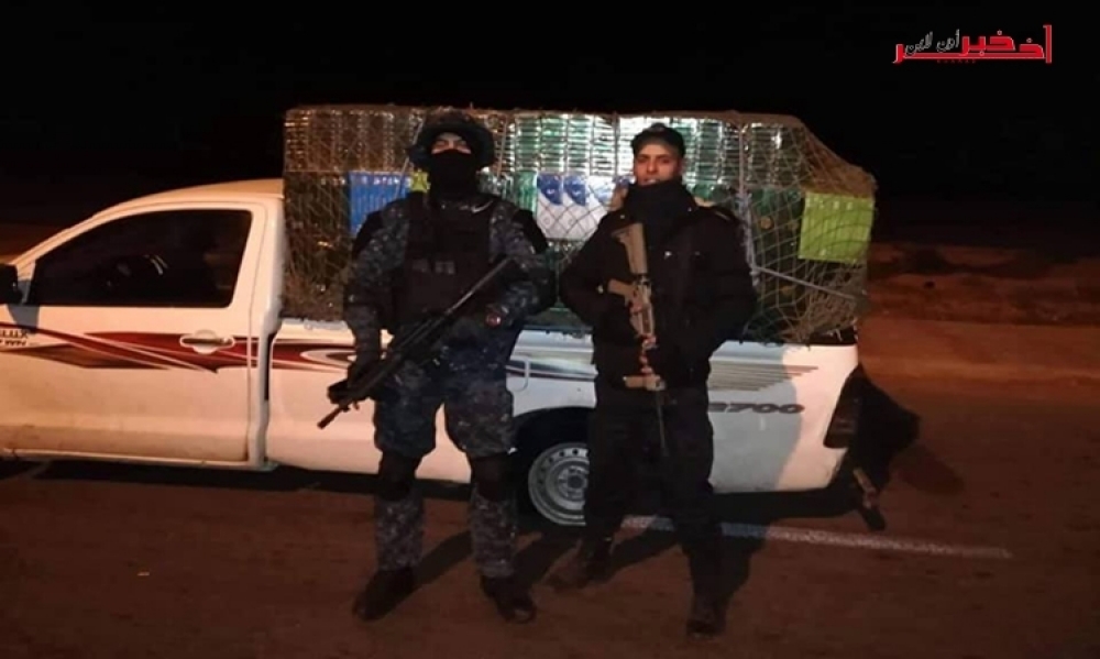 صور/ الديوانة التونسيّة تطلق النار على سيارة تهريبٍ وتحجز 60 ألف علبة سجائر