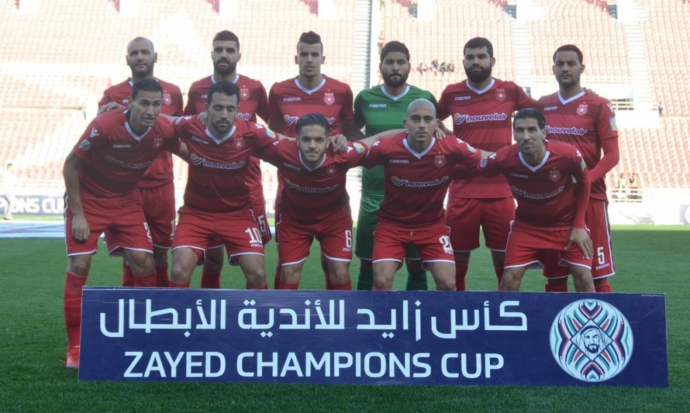 كأس زايد للأندية: النجم الساحلي يهزم الرجاء البيضاوي بثنائية في الرباط ويضع قدما في نصف النهائي