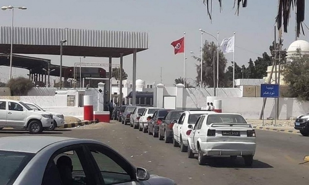 القنصليّة العامة التونسيّة بطرابلس: تأجيل فتح بوابة معبر رأس جدير وعودة دفعة جديدة من العالقين  بسبب "عطلٍ تقني" 