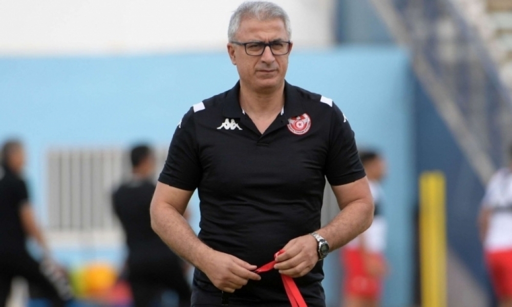 رئيس الجمهورية قيس سعيد يتصل بمدرب المنتخب الوطني المنذر الكبير 