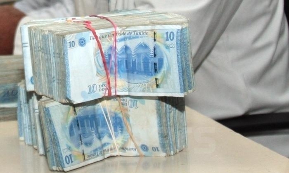 قانون الماليّة 2022 / منع الدفع نقدًا في المعاملات الماليّة التي تتجاوز 3 آلاف دينار