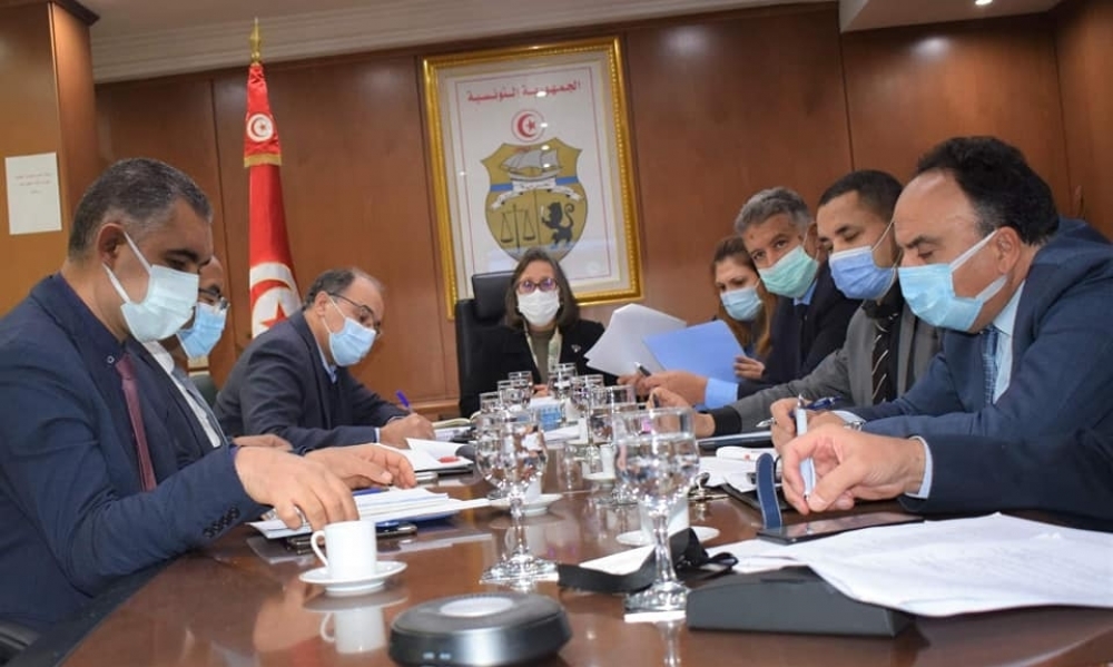 جلسة عملٍ حول متابعة مدى التقدم في إعداد الإستراتيجيّة الوطنيّة للصناعة والتجديد في أفق سنة 2035 في مرحلتها الرابعة