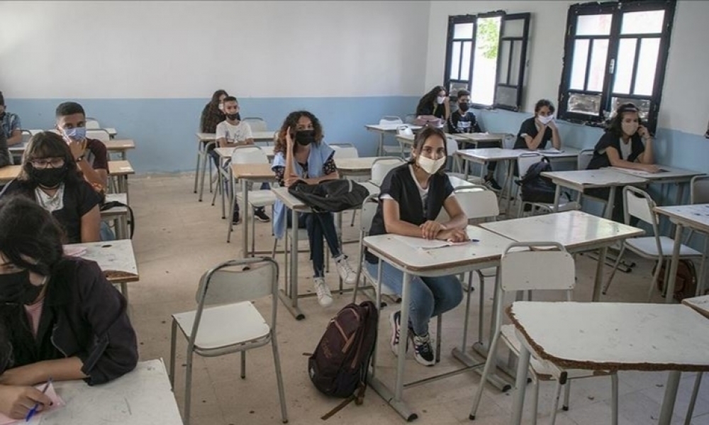 بن خليل: أوميكرون لا يشكل خطورة على المصابين ولن يتم غلق المؤسسات التربوية  