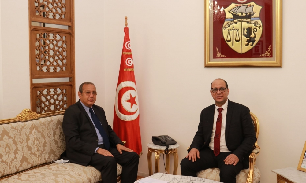 ماذا في لقاء وزير الشؤون الإجتماعيّة برئيس منظمة الأعراف ؟