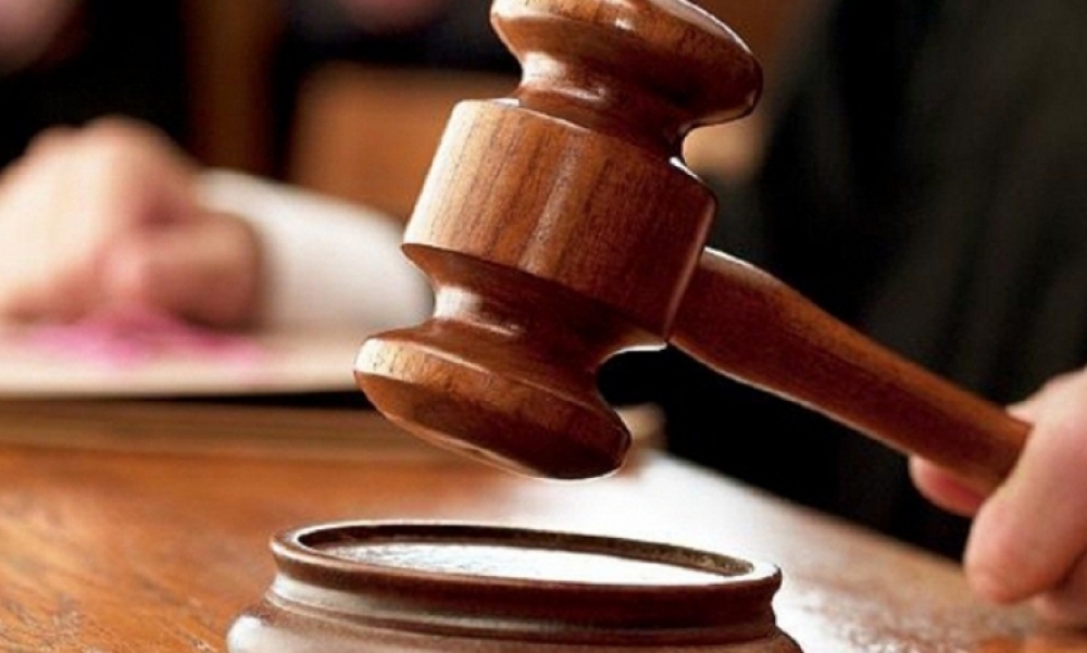 المنستير / فتح تحقيقٍ يتعلّق بمسك سندات خزينة بقيمة مليون دولار والإحتفاظ بـ3 أشخاص