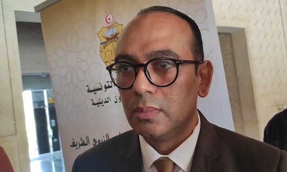 وزير الشؤون الدينية يدعو كلّ الأطراف المتدخلة في النقل الجوي للحجيج إلى الضغط على معلوم تذكرة السّفر إلى البقاع المقدّسة