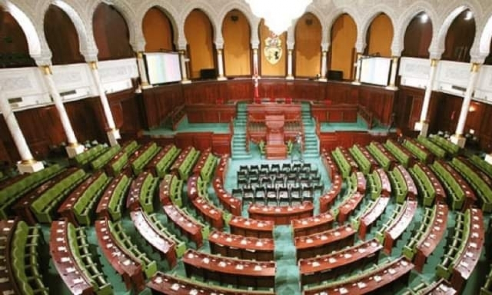 السماح لوسائل الإعلام الخاصة والاجنبية بتغطية أشغال البرلمان 