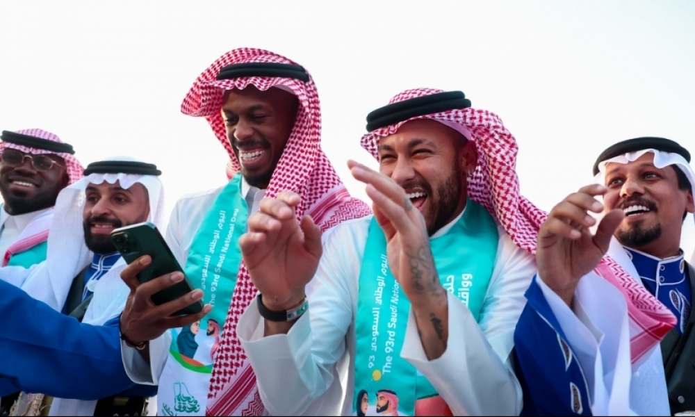 نيمار يحتفل باليوم الوطني السعودي