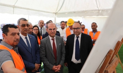  وزير التجهيز والإسكان يتفقد مشروع تقوية الطريق السيارة A1 