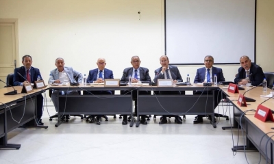    لجنتا الاستثمار والتعاون الدولي والمخططات التنموية والمشاريع الكبرى تستمعان لوفد من اتحاد التونسي للصناعة والتجارة والصناعات التقليدية 